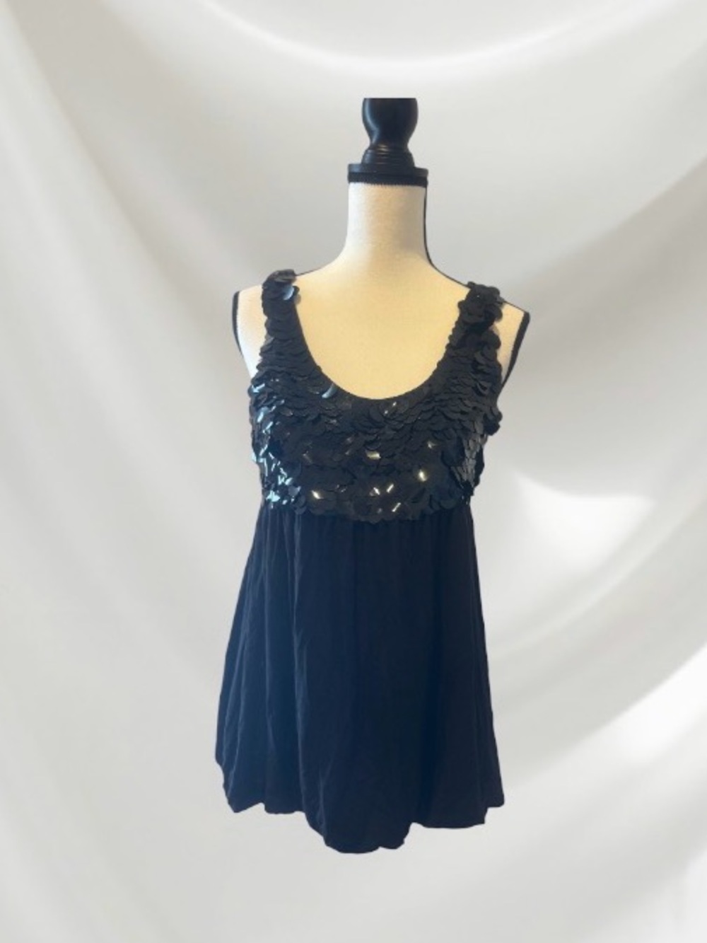 INC SEQUIN BLACK balloon top women’s size LARGE